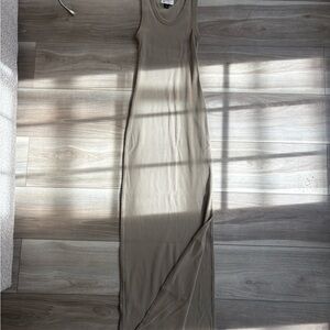 Sleeveless Maxi Dress in Tan